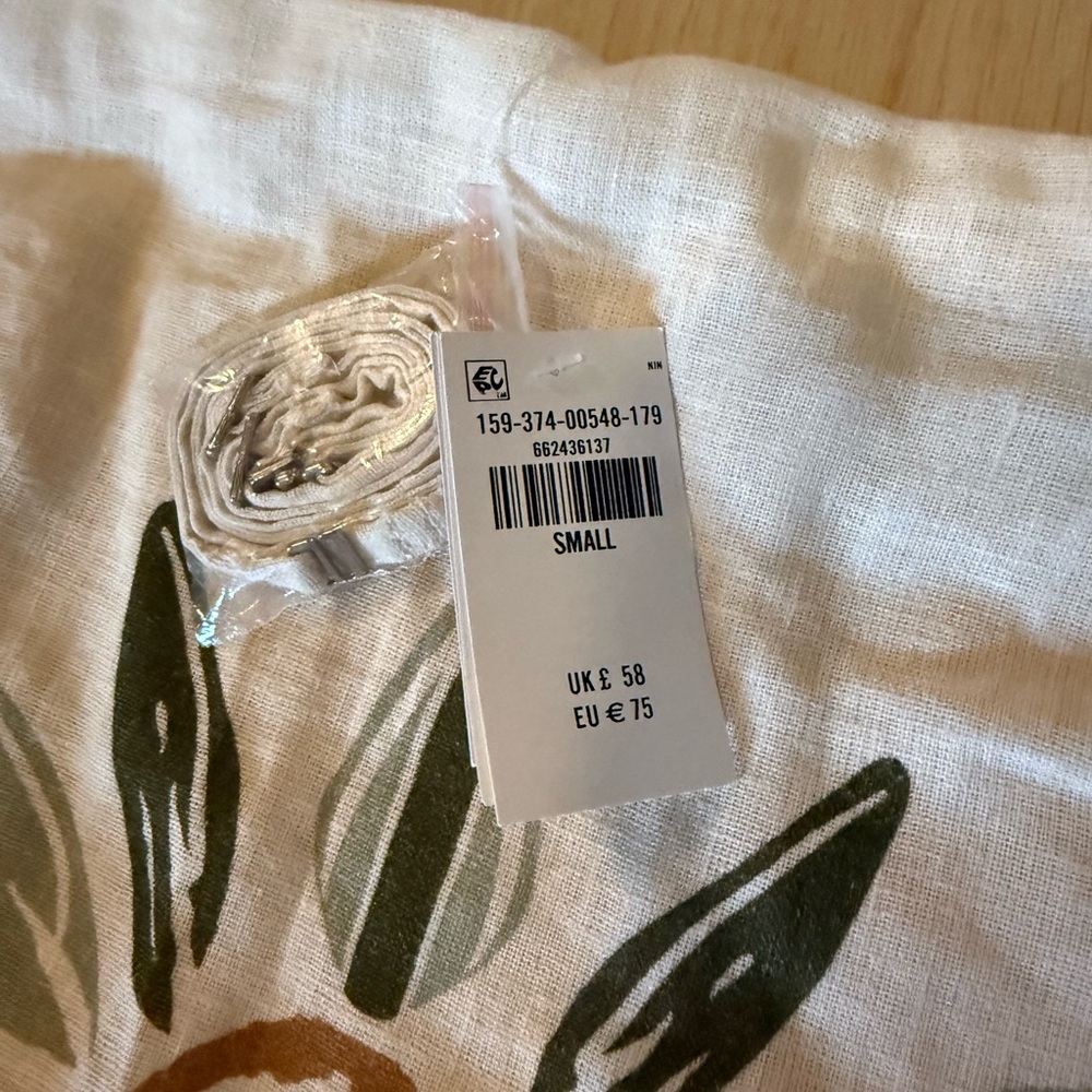 Abercrombie & Fitch White and Yellow Floral Dress - Picture 2 of 4